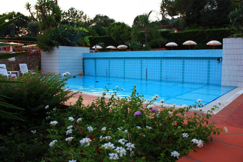 Residence Trivento Palinuro Buitenkant foto