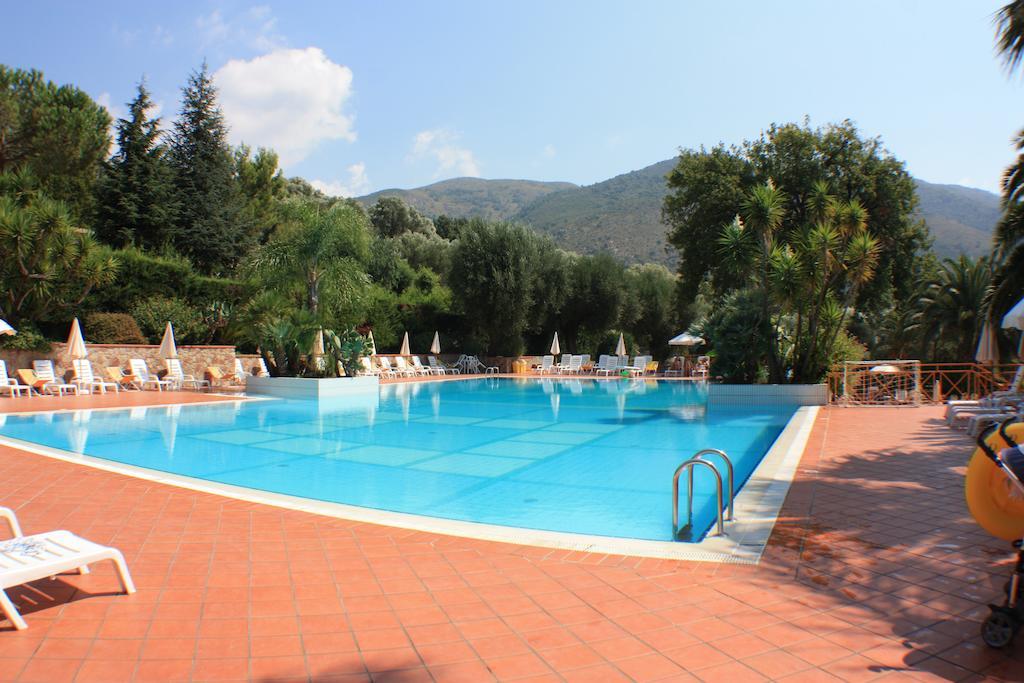 Residence Trivento Palinuro Buitenkant foto